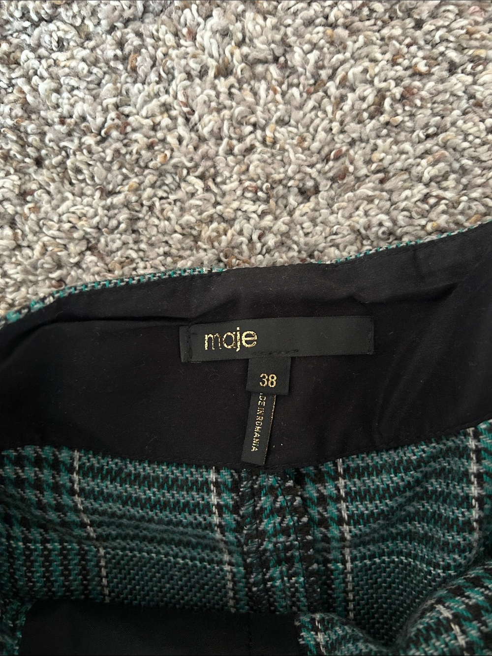 Maje High-Waist Green Plaid Paperbag Shorts with Belt - Picture 2 of 2